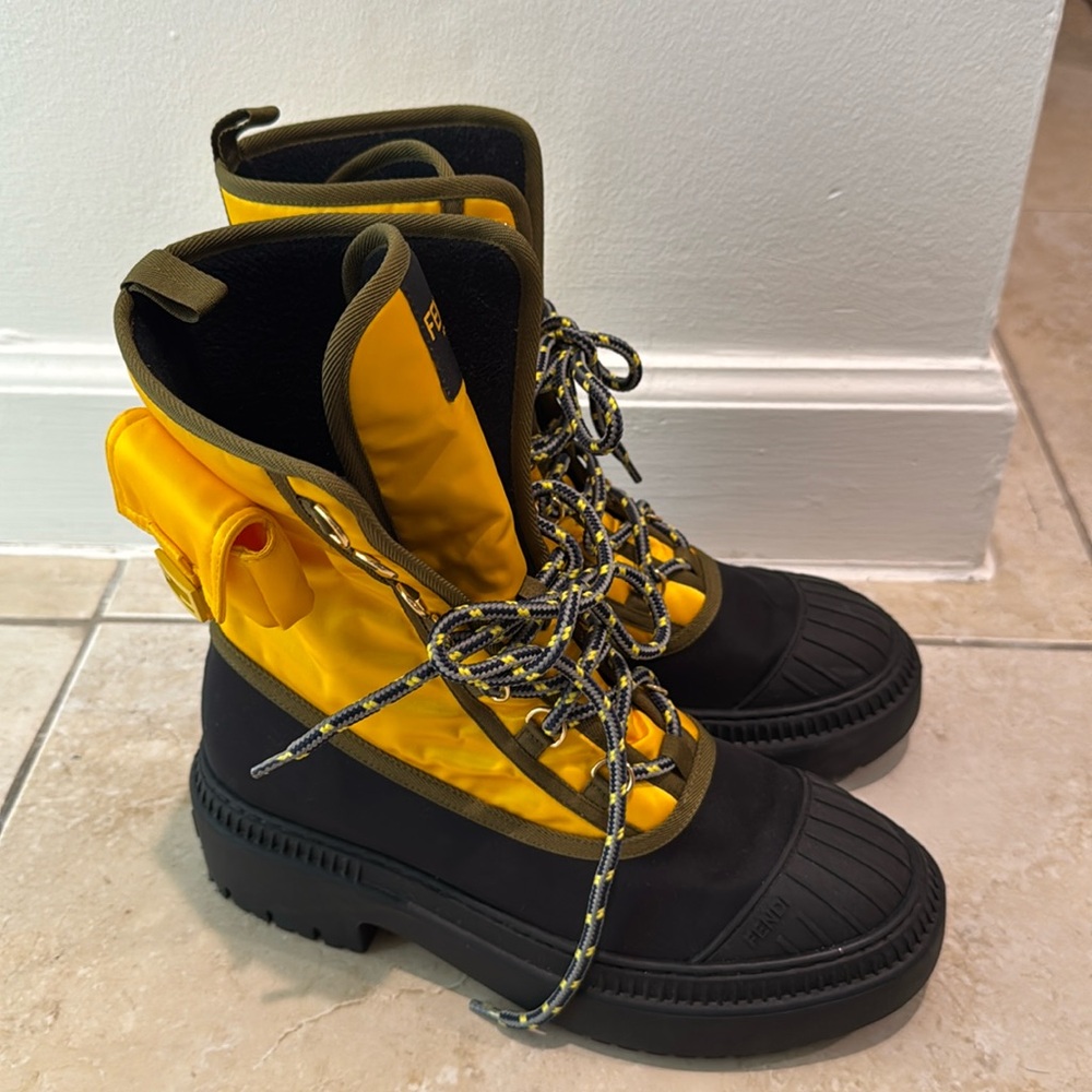 Fendi Baguette Domino Combat boots 39 Nylon ski snow boots